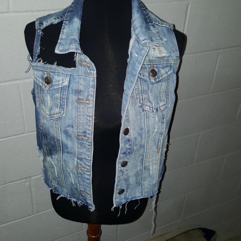 Women's denim vest size Medium